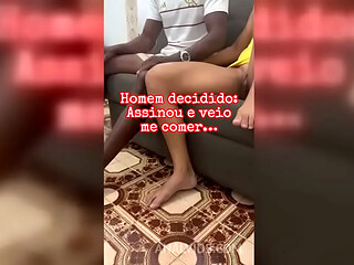 Marido convidou comedor pra nossa casa e ofereceu meu cuzinho pra ele comer e gozar deixando hotwife o corno felizes