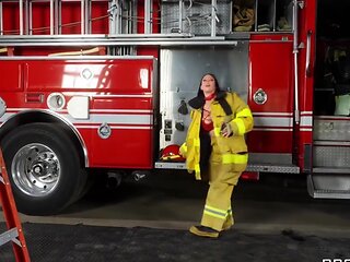 4k) - Brunette Milf With Big Naturals In Firefighter Cosplay Hardcore