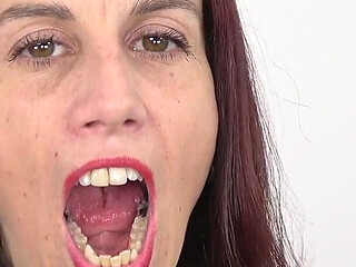 Mouth fetish clip with ali bordeaux fullhd - Inside my mouth