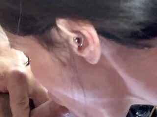 Girl pegs guy with huge strap-on, stretching his hole