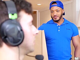Desperate Twinks Gaming Hunger - Izzy Danger And Dillon Diaz