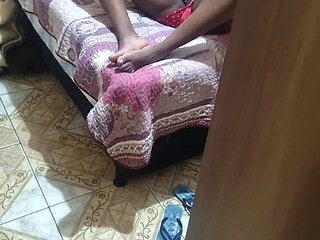 STEPFATHER SURPRISED STEPDAUGHTER BY TOUCHING HER COCK, AT 18 SHE STILL HASN'T GIVEN HER PUSSY