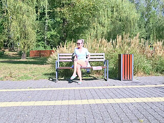 Relax on the Bench(discreet Masturbation)