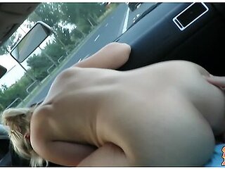 Daddys Luder In Creampie Im Auto