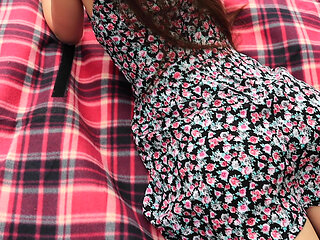 Fucked someone else's wife in nature. I finished it in her mouth.