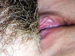 Daddy gets some sloppy tongue action