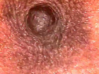 I pressed the breasts of the Bhabhi resting next to me, then woke her up, fingered her pussy and had sex.
