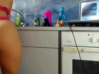 Exploring Big Booty Fantasies in the Kitchen  a Sizzling Twerk