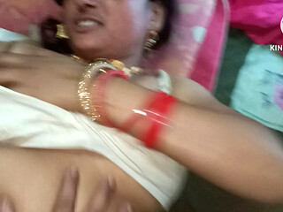 BBW Yola Flimes Lets Robin Soak Her T-Shiat Wet & Play With her its Before Putting His ock Inside Her
