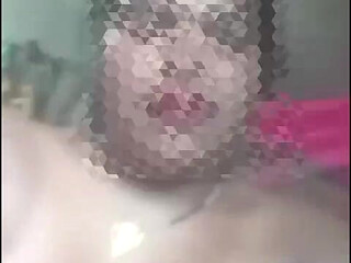 Aunty Is Oiling Her Pussy