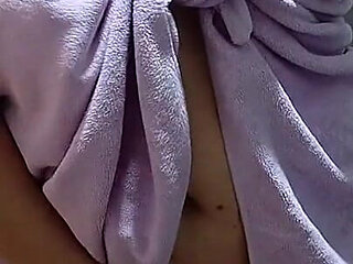 My Hot Mom Neighbor Seduces Me When She Comes Out of the Bathroom