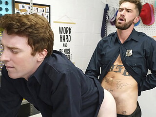 Straight Security Guards Exploring Each Other After They Get Bored - Copfucks