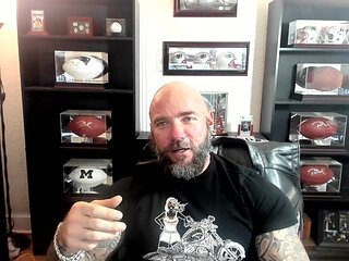 Hiring a Companion (episode 2)