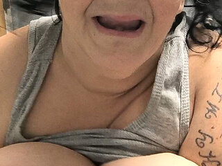 She's so Damn Nasty Rubbing Her Clit Fasty