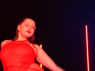 Curvy Christmas Tease - Santa Baby Heels Dance