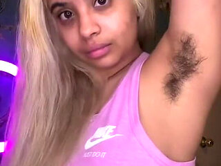 Flashing Side Boob and a Little Peek of My Nipple