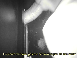 GLORY HOLE - PEDIR PRA ENTRAR E ME COMER NA CABINE