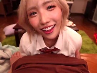 x1x04E01F9051DDD02EF7