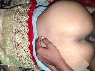 Indian Village Romantic Sex with Desi Girlfriend Full Hindi Video