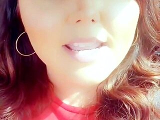 Cute amateur brunette naughty in solo jerking show on camera