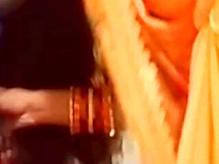 Hot XXX Bhabhi Old Sex Video Viral.