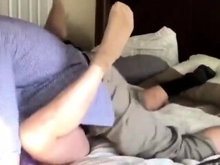 Bareback with My Married Older Boss While His Girl is Away