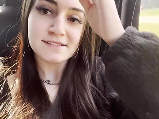 Blowjob in the bus (She got turned on and gave me a blowjob on the bus)