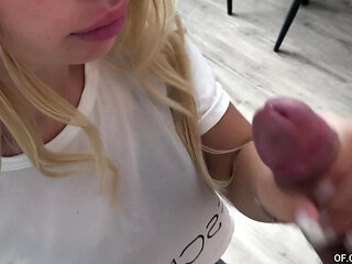 Playing Truth Or Dare With My Girlfriend