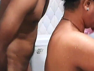 Brother-in-law Fucked Sister-in-law While She Was Taking Bath