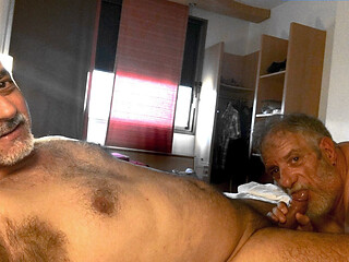 Stepdaddy Chris Getting Serviced