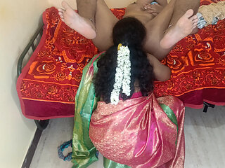 Housewife lesbian pusssy licking