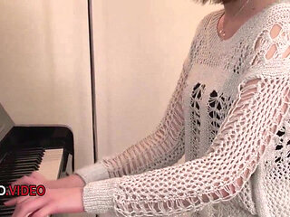Sultry Asian Temptress Narumi Ayase Sucking Cock Passionately