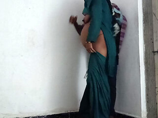 Patni pati pregnant India