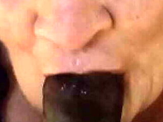 Granny V Amateur Cougar Mouth Fetish with Gilf Ninja