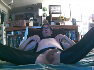Kevinstockings uses the webcam