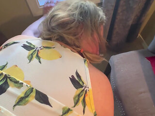 Mature Bonemaiden Pulls Her Skirt up and Masturbates