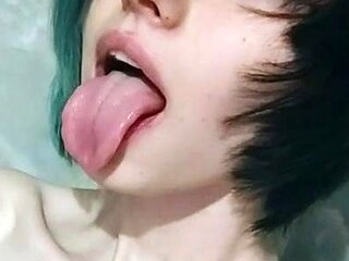 Love Chat Big Boobs Brunette Masturbating For Cam