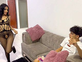 My Little Stepsister Asks Me for Help with Her Underwear and I End up Taking Away That Yummy Panty That I Love