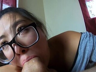 Amateur Asian Lady blowjobs and jerking