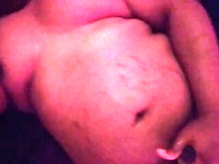 Enby BBW masturbation