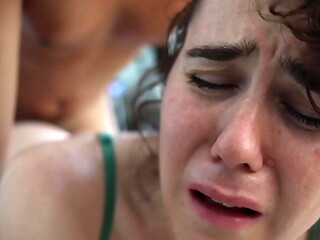 How to start fucking your girlfriend in the ass without her &quot_suffering too much&quot_