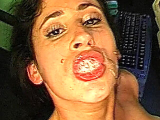 Johnthompson Gianna Loves Cum