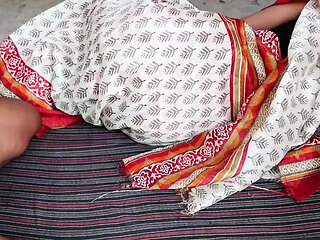 Beautiful new married wife saree romance fuking full HD video