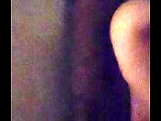 Curvy wife gets a pawggy while hubby's away