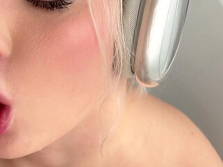 Shower Time Turns Dirty... Anastangel's Soapy Fuck Session