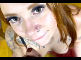 Having Sex on the Stairs with the Married Dilf on the Weekend