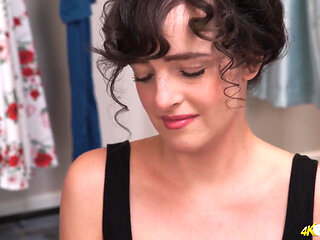 Downblouse Assistant - JOI