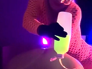 Glow Fisting - Fistdude POV