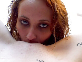Sexy lesbian birthday surprise pussy eating