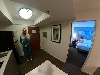 Sexy Crossdresser Jerking Off in Kitchen VR